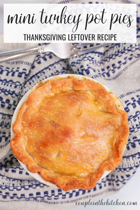 T﻿hese leftover turkey mini pot pies are the best way to use up your Thanksgiving leftovers. It's warm, cozy, with lots of pie crust! Leftover Turkey Mini Pot Pie, Turkey Pot Pie Individual, Mini Turkey Pot Pie Recipe Easy, Individual Turkey Pot Pies, Leftover Thanksgiving Feast Mini Pies, Mini Turkey Pot Pie, Turkey Pot Pie Recipe Easy, Mini Turkey Pot Pies, Turkey Pot Pies