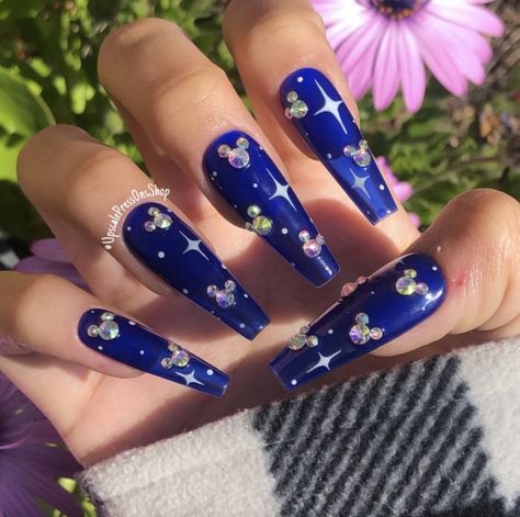 Disney Themed Nails, Disneyland Nails, Disney Nail Designs, Mickey Mouse Nails, Disney Inspired Nails, Disney Acrylic Nails, Mickey Nails, Fake Nails Long, Summer Gel Nails