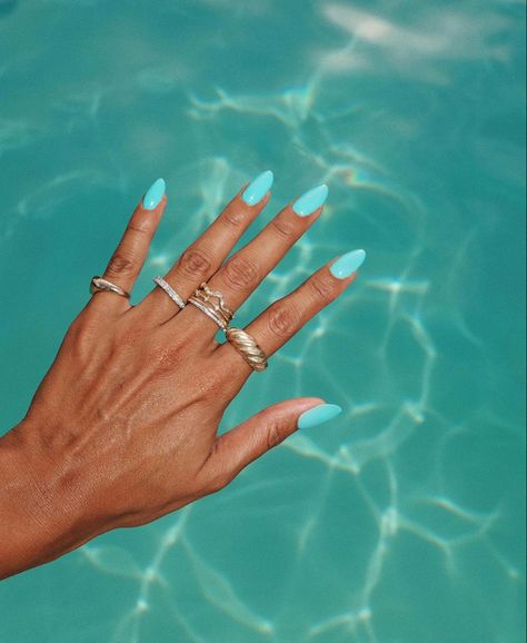 // b l u e s Tiffany Blue Nails, Nail Glam, Aqua Nails, Teal Nails, One Color Nails, Summery Nails, Minimalist Nails, By The Beach, Healthy Nails