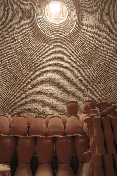 Kiln Architecture, Pottery Architecture, Clay Kiln, Ice House, Brick Cladding, Pottery Kiln, Tottori, Ice Houses, Mekong Delta