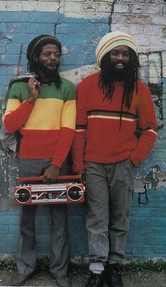 Rasta Reggae Jamaica Rasta Reggae Jamaica Old school vibes | instagram inspo | instagram asthetic | creative instagram | #instagram Jamaica, Old School, Dreadlocks, Wall, Blue