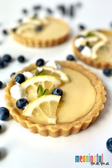 Beautiful Lemon Tart Recipe - This is a step-by-step guide to making these beautiful 4.5 inch lemon tarts or lemon tartlets. This is a gorgeous, tangy, smooth dessert for any occassion. Fine Desserts, Lemon Tartlets, Lemon Tart Recipe, Lemon Tarts, Crumble Tart, Charity Ball, Tart Filling, Ideas For Cooking, Tarts Crust