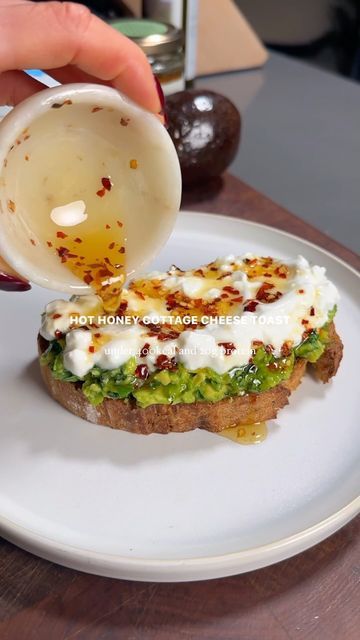 Cottage Cheese Toast With Egg, Hot Honey Cottage Cheese Toast, Cottage Cheese Honey Toast, Cottage Cheese And Hot Honey, Avocado Toast Cottage Cheese, Cottage Cheese Sourdough Toast, Avocado Toast With Cottage Cheese, Savory Cottage Cheese Toast, Cottage Cheese Egg Toast