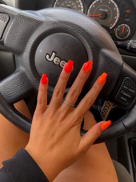 Red Orange Nails, Orange Ombre Nails, Neon Orange Nails, Orange Nail, Ombré Nails, Short Coffin, Broken Nails, Short Coffin Nails, Neon Red