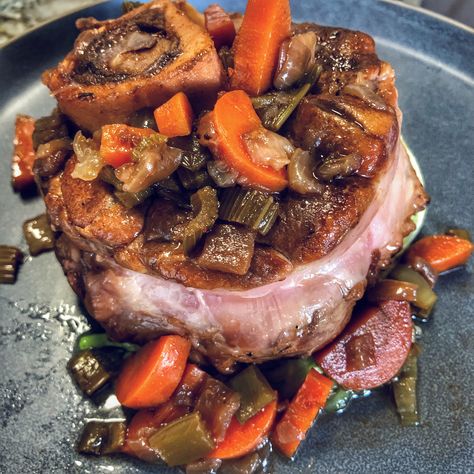 Sous Vide Osso Bucco – JB Sous Vide Sous Vide Osso Bucco, Sous Vide Beef Shank, Pork Osso Bucco Recipe, Veal Osso Bucco, Osso Bucco Recipe, Beef Shank Recipe, Osso Buco Recipe, Gremolata Recipe, Beverages Recipes