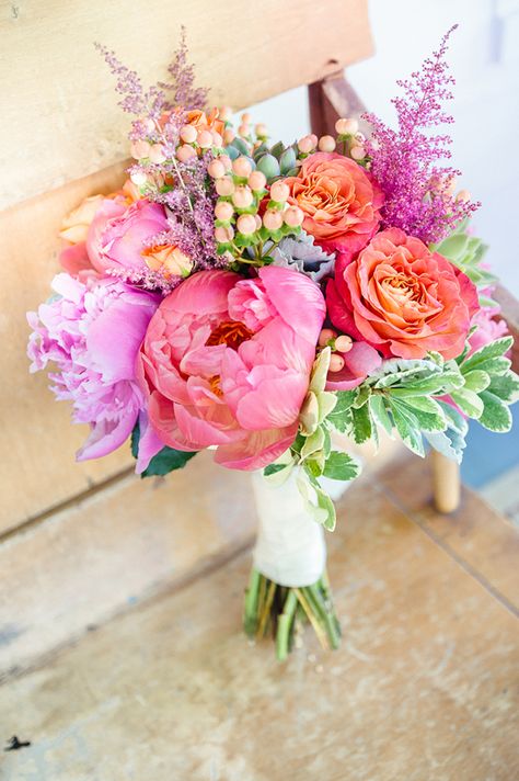 bright bouquet | Kemper Mils Fant | Glamour & Grace Bouquet Of Flowers, Bouquets, Vase, Flowers, Pink