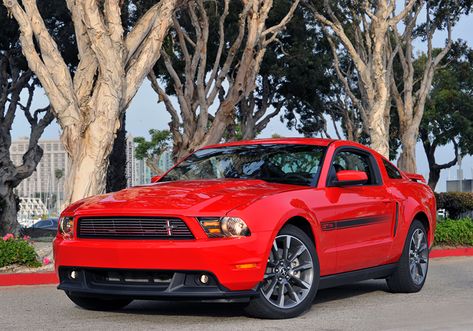 2011 Mustang Gt, 4 Door Sports Cars, 2011 Ford Mustang, 2014 Mustang, Modern Muscle Cars, Ford Mustang Coupe, 1970 Ford Mustang, Ford Mustang Shelby Gt500, Mustang Cobra