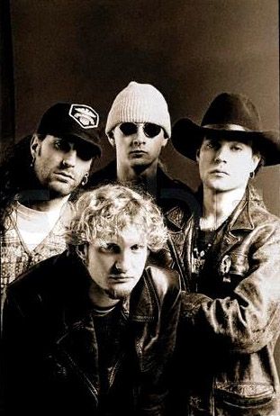 Alice In Chains Mike Starr, Jerry Cantrell, Layne Staley, Stone Temple Pilots, Grunge Band, Musica Rock, Alice In Chains, New Rock, Johnny Cash