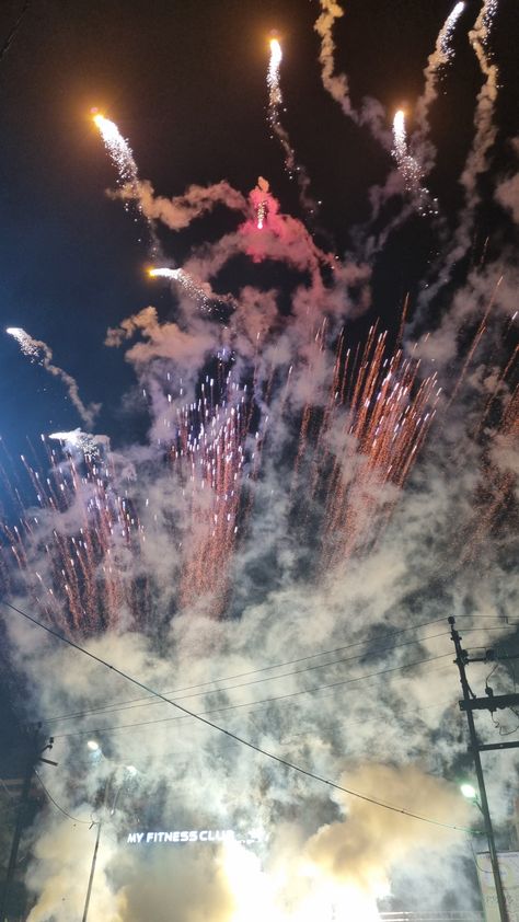 Skyshots Crackers, Sky Shots Crackers Snap, Fire Crackers Aesthetic, Firecracker Crackers, Crackers Images, Fake Fire, Fire Crackers, Fire Cracker, Couple Goals Teenagers Pictures