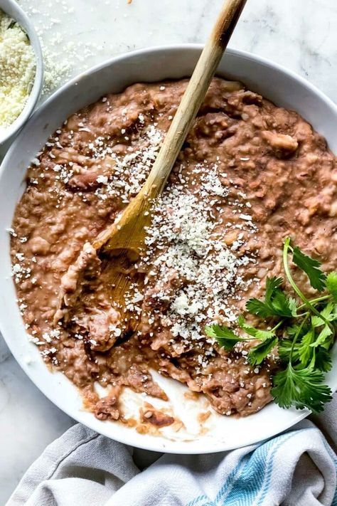 How to Make THE BEST Refried Beans | foodiecrush.com Refried Pinto Beans Recipe, Easy Refried Beans Recipe, Best Refried Beans, Refried Beans Recipe Easy, Easy Refried Beans, Dry Beans Recipe, Pinto Bean Recipes, Refried Beans Recipe, Southwestern Recipes