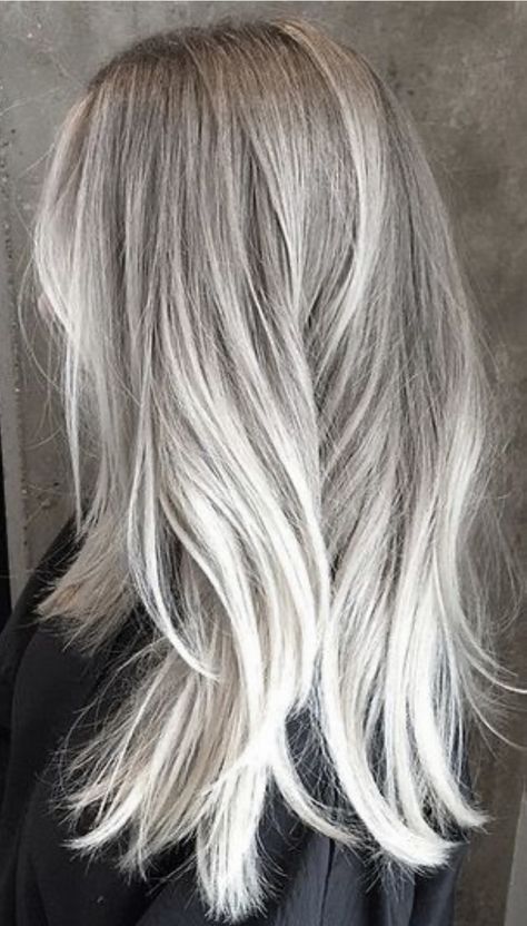 White Blonde Highlights, Silver Hair Dye, Grey Hair Wig, Balayage Lob, Grey Blonde, Hair Color Chart, Going Grey, Balayage Blonde, Silver Hair Color