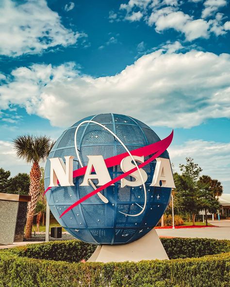 The Kennedy Space Center is a great single day activity if you’re sailing out of Port Canaveral or looking to add on to your Central Florida vacation! Have you visited the space center before? 🚀 🌎 🌖 #kennedyspacecenter #nasa #spacecenter #capecanaveralflorida #capecanaveral #florida #centralflorida #cruise #cruising #vacation #travel #space #nasaspacecenter #travelplanner #travelplanning Nasa Space Center, Cape Canaveral Florida, Cape Canaveral, Space Center, Florida Vacation, Central Florida, Singles Day, Vacation Travel, Travel Planner