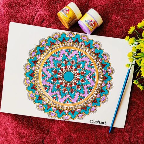 Simple ornate mandala for beginners. Metallic Mandala.Gold Mandala Ornate Mandala Art, Metallic Mandala, Mandala For Beginners, Ornate Mandala, Mandala Gold, Gold Mandala, Mandala Design Pattern, Mandala Art Lesson, Galaxy Painting