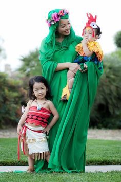 Moana Family Costumes, Moana Halloween Costume, Disney Family Costumes, Family Costumes Diy, Family Themed Halloween Costumes, Themed Halloween Costumes, Diy Kostüm