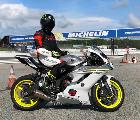 Yamaha R6 2017 Yamaha R6 Wallpapers Black, Motorcycle Yamaha R6 Black, Yamaha R6 2007, Yamaha R6 2017, Yamaha R6 2008, Yamaha R6 2003, Yamaha R6, Yamaha Yzf R6, Luxury Vehicles