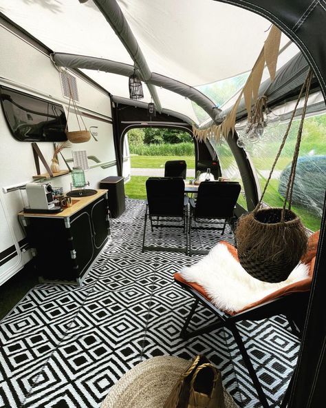 Caravan Life Aesthetic, Touring Caravan Interior Ideas, Caravan Awning Ideas, Caravan Aesthetic, Caravan Astetic, Caravan Awning Interior Ideas, Macrame Caravan Ideas, Caravan Awning Interior, Alucab Canopy Camper