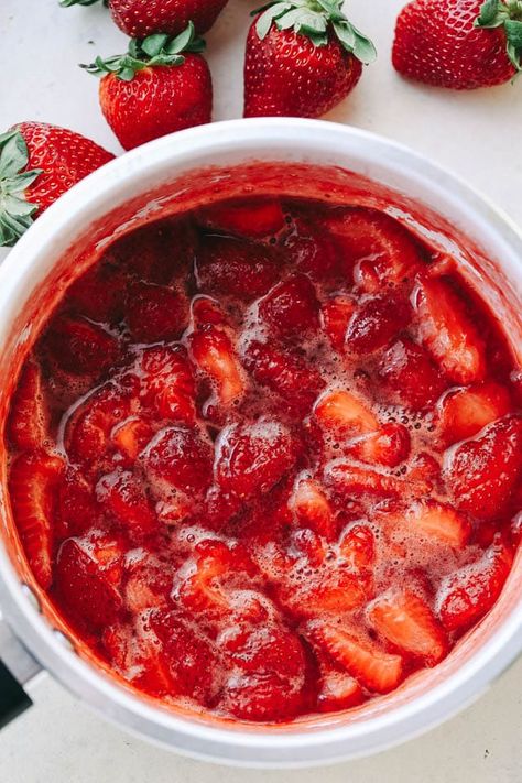 This easy Strawberry Sauce recipe is perfect for pancakes, ice cream, cheesecake, or anything else that can use a sweet berry sweet topping! #strawberry #pancakes #dessert Strawberry Shortcake Sauce, Strawberry Sauce For Pancakes, Sauce For Pancakes, Diethood Recipes, Strawberry Sauce Recipe, Pancakes Dessert, Ice Cream Cheesecake, Strawberries Recipes, Preserving Fruit