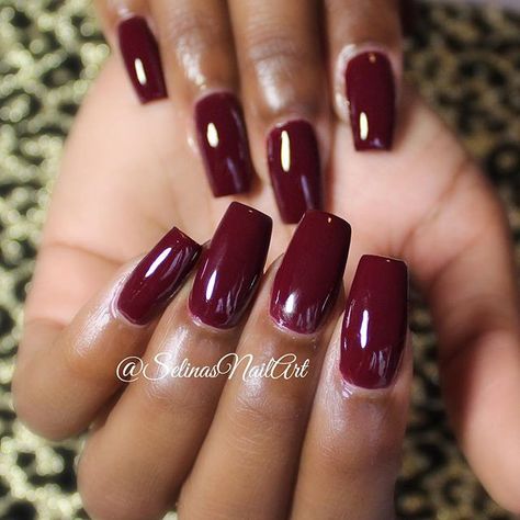 Brown Hands, Burgundy Acrylic Nails, Colourful Acrylic Nails, Ballerina Acrylic Nails, Rounded Acrylic Nails, Elegant Vibes, Wine Nails, Maroon Nails, Sassy Nails