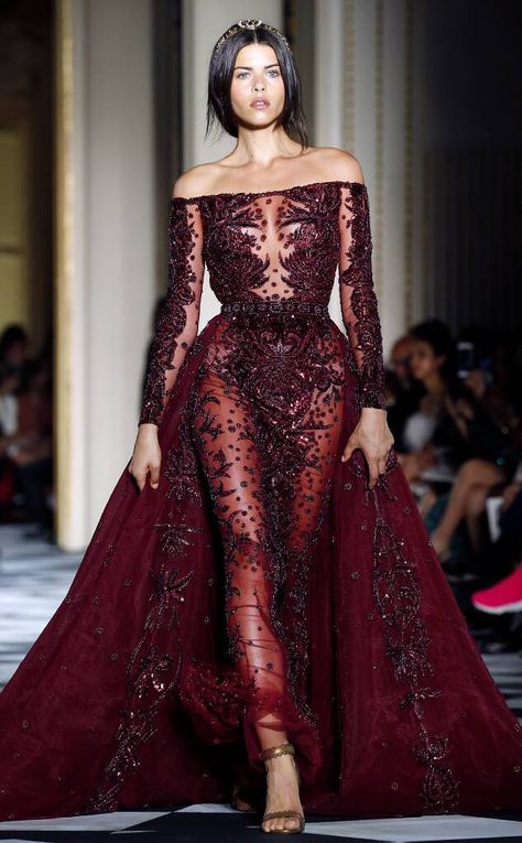 Photos from Best Looks From Paris Haute Couture Fashion Week Fall 2018 - E! Online Zuhair Murad Haute Couture, Haute Couture Gowns, Paris Haute Couture, Haute Couture Dresses, Couture Mode, Zuhair Murad, Couture Gowns, Chic Outfit, Couture Dresses