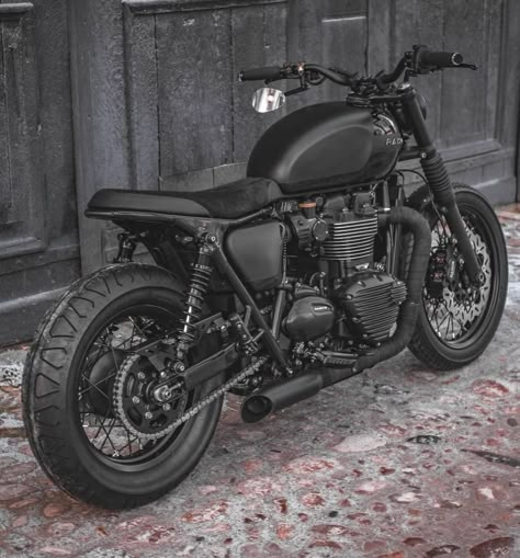 Cb 400 Scrambler, Triumph Scrambler Custom, Modern Cafe Racer, Motos Suzuki, Custom Bikes Cafe Racers, Cb 450, Triumph Street Twin, Cafe Racer Moto, Tracker Motorcycle