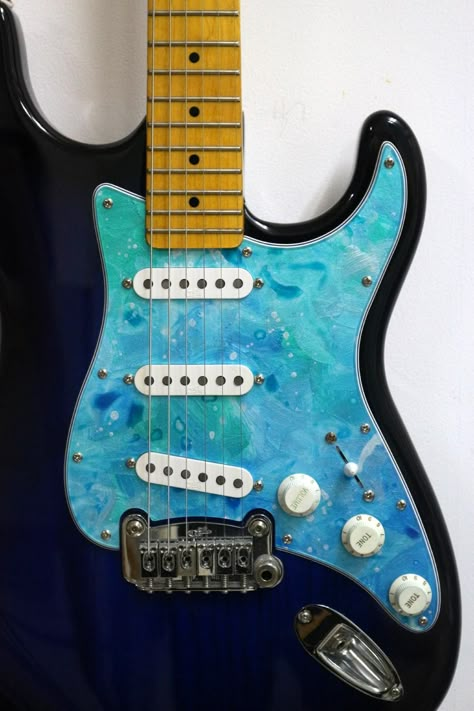 Blue Stratocaster, Guitar Things, Guitar Inspiration, Esp Guitars, Blue Guitar, Instruments Art, Electric Guitar Design, Pedal Board, Cool Electric Guitars