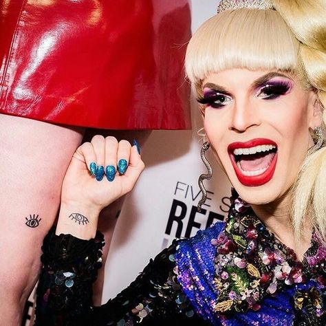 i want this tatoo Trixie And Katya Tattoo, Katya Zamolodchikova Tattoo, Bob The Drag Queen, Katya Zamolodchikova, Fan Tattoo, Trixie Mattel, Queen Tattoo, Mother Knows Best, Trixie And Katya