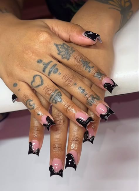 Short Freestyle Nail Designs, Black French Tip, Long Acrylic Nail, Acrylic Toe Nails, Acrylic Nail Set, Back To School Nails, Long Acrylic Nail Designs, Hard Nails, Duck Nails