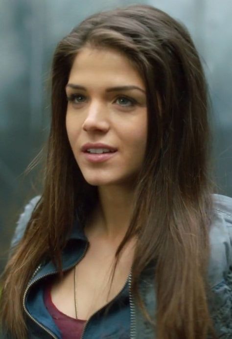 Picture of Marie Avgeropoulos Octavia Blake Icon, The 100 Tv Show, 100 Tv Show, The 100 Aesthetic, The Darkest Minds Series, 100 Aesthetic, Octavia Blake, Marie Avgeropoulos, James Dashner