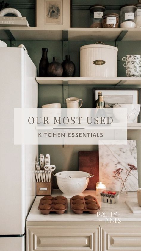 Must Have Kitchen Tools, Kitchen Appliance Aesthetic, Cooking Must Haves, Minimal Kitchen Essentials, Kitchen Necessities List, Baking Essentials Tools, Must Have Kitchen Items, Kitchen Essentials List, Best Kitchen Tools