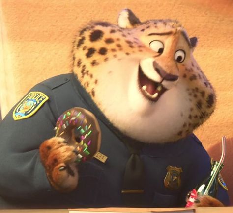 Zootopia Police, Cartoons Wallpaper, Chief Bogo, Zootopia 2016, Zootopia Characters, Animal Poems, Movie Icon, Zootopia Art, Disney Wiki