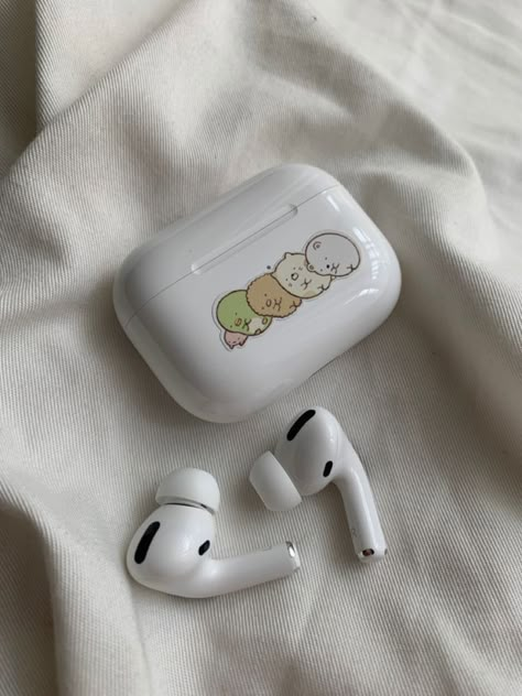 Fone Apple, Cute Headphones, Airpods Apple, Sony Headphones, Apple Airpods Pro, Ipod Cases, Buy Apple, Aesthetic Phone Case, Air Pods