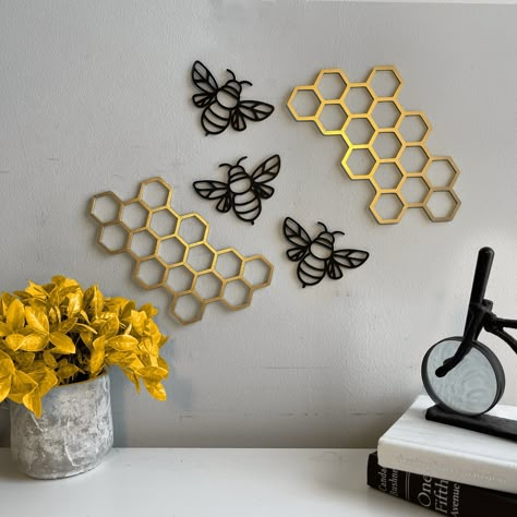 Bee Kitchen Theme, Bee Room Decor, Bee Bedroom, Bumble Bee Nursery, Honey Bee Nursery, Bumble Bee Decor, Oasis Decor, Honey Combs, Bee Room