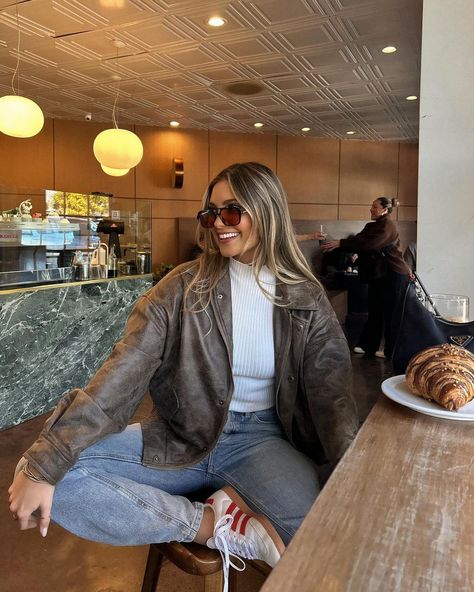 adding more coffee shop hangs in 2024 ☕️ • • • • • • • • • • • • casual outfit, coffee shop outfit, outfit inspo, outfit inspiration, fall… | Instagram Outfit Ideas Brown, Coffee Shop Outfit, Fall Instagram, Fall College Outfits, Fall Wardrobe Essentials, Clothing Staples, Europe Fashion, Inspo Outfit, Outfit Inspiration Fall