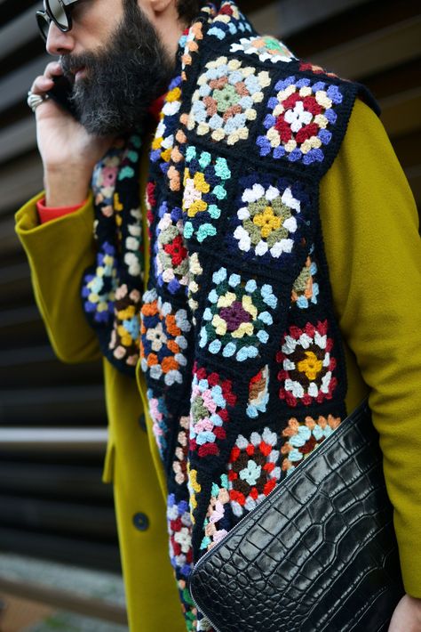 Why You Need a Statement Scarf for New York Fashion Week, Men’s Style Modified Clothing, Mens Knitted Scarf, Granny Square Scarf, Men Scarf, Statement Scarf, The Best Street Style, Best Street Style, Cool Street Fashion, Love Crochet