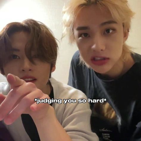 #straykids #leeknow #hyunjin #kpop #kpopmemes Hyunjin Judging Face, Hyunjin Judging, Hyunjin Memes, Hyunjin And Lee Know, Leeknow Hyunjin, Just Good Friends, Straykids Leeknow, Skz Meme, Love You Very Much