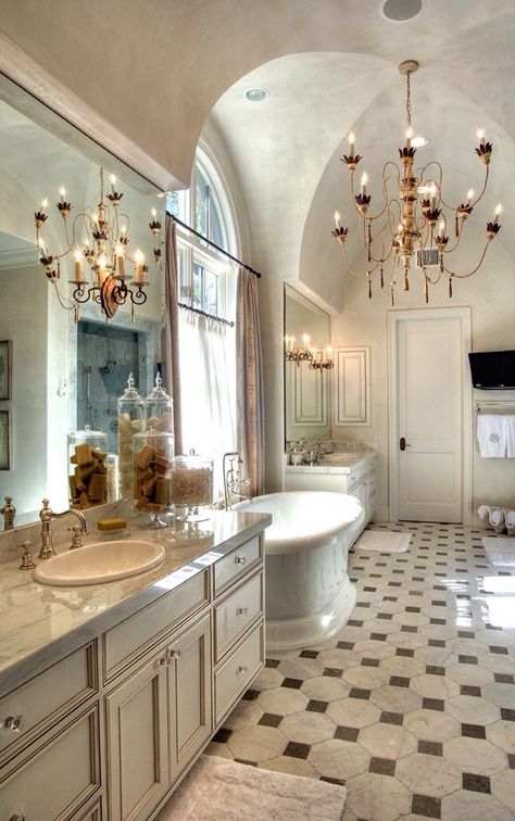 . Fancy Bathroom, Dream Bathrooms, Dream House Interior, Dream Bathroom, Dream House Decor, Beautiful Bathrooms, Design Layout, House Inspo, Amazing Bathrooms