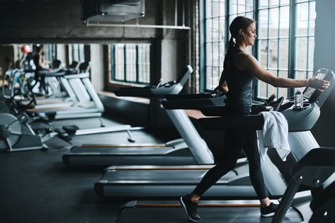 Check Your Breath! No Matter Your Workout, We Have Some Helpful Tips For You Workouts For Runners, Best Treadmill Workout, Best Treadmill, Gym Photography, Good Treadmills, Gym Pictures, Treadmill Workouts, Treadmill Workout, Running On Treadmill