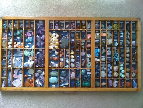 My crystal collection                                                                                                                                                                                 More Crystal Display Ideas Rock Collection, Rock Collection Display Ideas, Crystal Display Ideas Diy, Rock Display Ideas Diy, Rock Display Ideas, Mineral Collection Display, Crystal Display Ideas, Display Crystals, Rock Collection Display