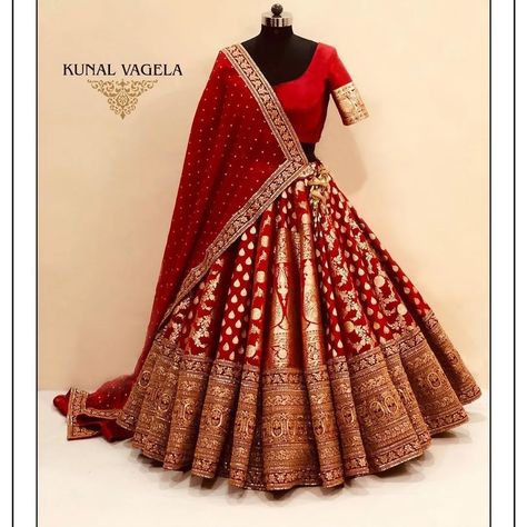 Red Banarasi Wedding Lehenga, Banarasi Red Lehenga, Red Banarasi Lehenga Bridal, Ghatchola Lehengas, Red Ghagra Choli, Red Banarasi Lehenga, Banarasi Lehenga Bridal, Banarasi Bridal Lehenga, Red Lehenga Bridal