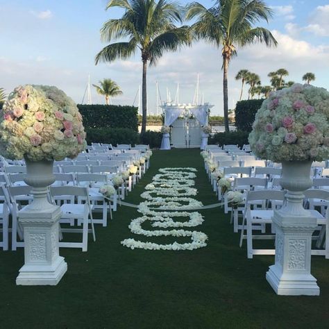 Blush Cream Wedding, Key Club, Sarasota Wedding, Blush Cream, Longboat Key, Cream Wedding, Wedding Florist, Sarasota, Outdoor Wedding