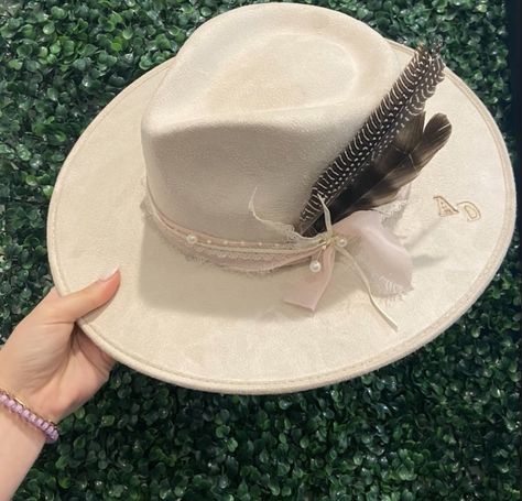 Make a statement with a one-of-a-kind Fedora, customized just for you at our SS Hat Bar🖤🌟
.
.
.
.
SS HAT BAR OPEN EVERYDAY @salonsanity
#sshatbar #customhatbar #hatbar #fedora #branding #custom #personalize #fallhat #fallseason #holidayseason #nolaboutique #gretnaboutique #top200salon #salontoday #lookgoodfeelgood #nolasalon #shopsmall #shoplocal #supportsmallbusinesses #sanityshopping #boutiqueshopping #salonsanity Hat Bar, Fall Hats, Look Good Feel Good, Shop Local, Custom Hats, Boutique Shop, Small Shop, Fedora, Branding