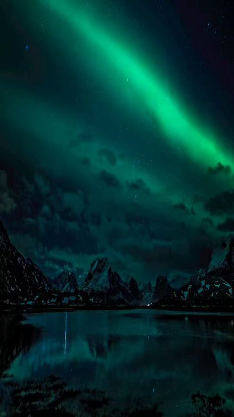 Northern Lights Video, Northern Lights Wallpaper, Northern Lights Photography, Northern Lights Norway, Northern Lights (aurora Borealis), Aurora Borealis Northern Lights, Sky Photos, Night Sky Photos, Beautiful Scenery Nature