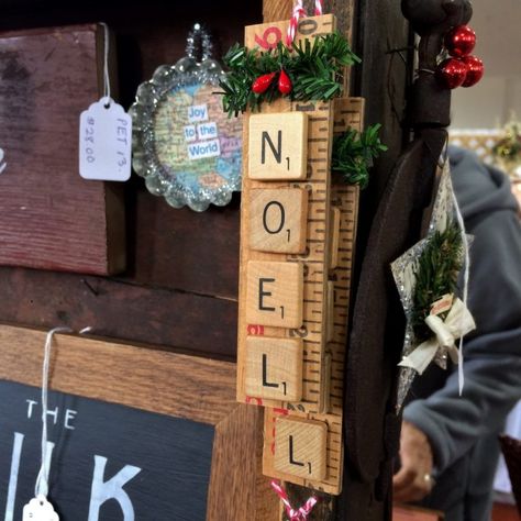 What Sold at the Shaker Christmas Craft Fair 2017 Merry Christmas Tags, Vintage Christmas Crafts, Christmas Craft Fair, Church Crafts, Selling Candles, Craft Show Ideas, Mini Marshmallows, Personalized Candles, Craft Fair