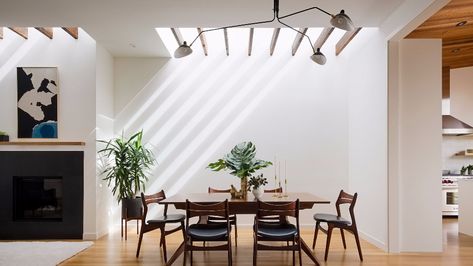 Skylight Design, San Francisco Houses, Dining Room Contemporary, House Extension Design, Contemporary Room, Dining Lighting, House Extensions, Dining Room Lighting, Room Table