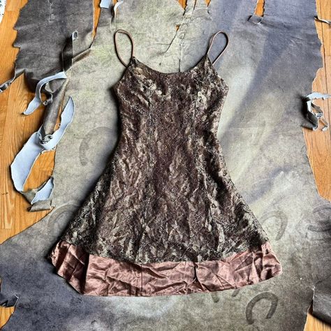 "90s gold lace mini dress by jump sz 5/6  Slight discoloration on liner from sun damage, not noticeable when worn priced as is  measurements bust 30\" waist 24\" hip 36\" length 33\"" 90s Mini Dress, Hollister Style, Romantic Grunge, Weather Clothes, Grunge Dress, Digital Closet, Floral Outfit, Floral Print Maxi Dress, Floral Print Maxi