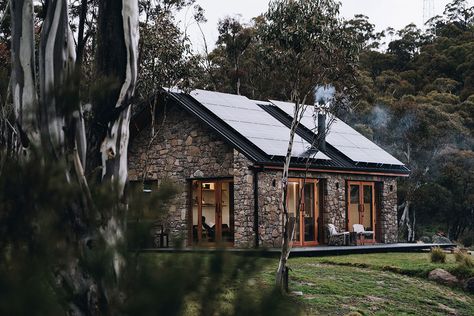 Snowy Mountain Cabin, Minimalist Cabin, Stone Cabin, Natural Building Materials, Cabin Exterior, Snowy Mountain, Natural Building, Cabin Design, Snowy Mountains