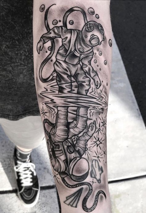 Costa Rica Tattoo, Calf Sleeve Tattoo, Space Tattoo Sleeve, Shin Tattoo, Astronaut Tattoo, Back Of Arm Tattoo, Cool Tattoo Drawings, Planet Tattoos, Full Arm Tattoos