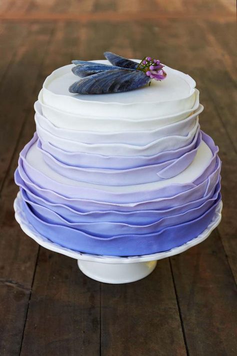 Ombre Ruffle Wedding Cake Navy Blue Wedding Cakes, Lavender Wedding Cake, Textured Wedding Cakes, Wedding Cake Navy, Ruffle Wedding Cake, Blue Beach Wedding, Wedding Cake Ombre, Beach Wedding Cake, Ombre Cake