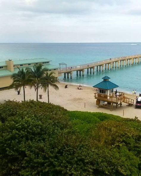 Sunny Isles Beach Florida - Things to Do & Attractions in Sunny Isles FL Sunny Isles Beach Florida, Beach Drawing, Sunny Isles Beach, Intracoastal Waterway, Sunny Isles, Visit Florida, Old Florida, Delray Beach, Florida Beaches