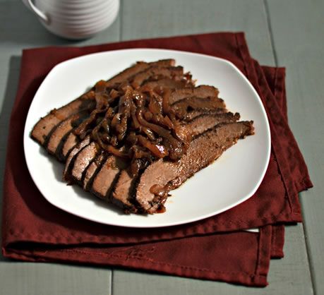 Somehow, brisket has become standard Rosh Hashanah fare across North America, so I would be remiss not to share my recipe as well as a few tips I’ve picked up along the way. Rosh Hashana Recipes, Kosher Food, Jewish Holiday Recipes, Kosher Cooking, Shabbat Dinner, High Holidays, Spiced Pecans, Honey Sauce, Roast Beef Recipes